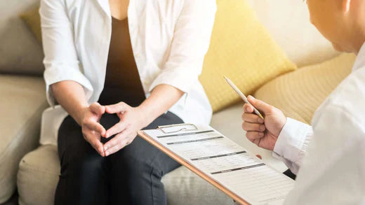 When does menopause begin? 5 signs to identify