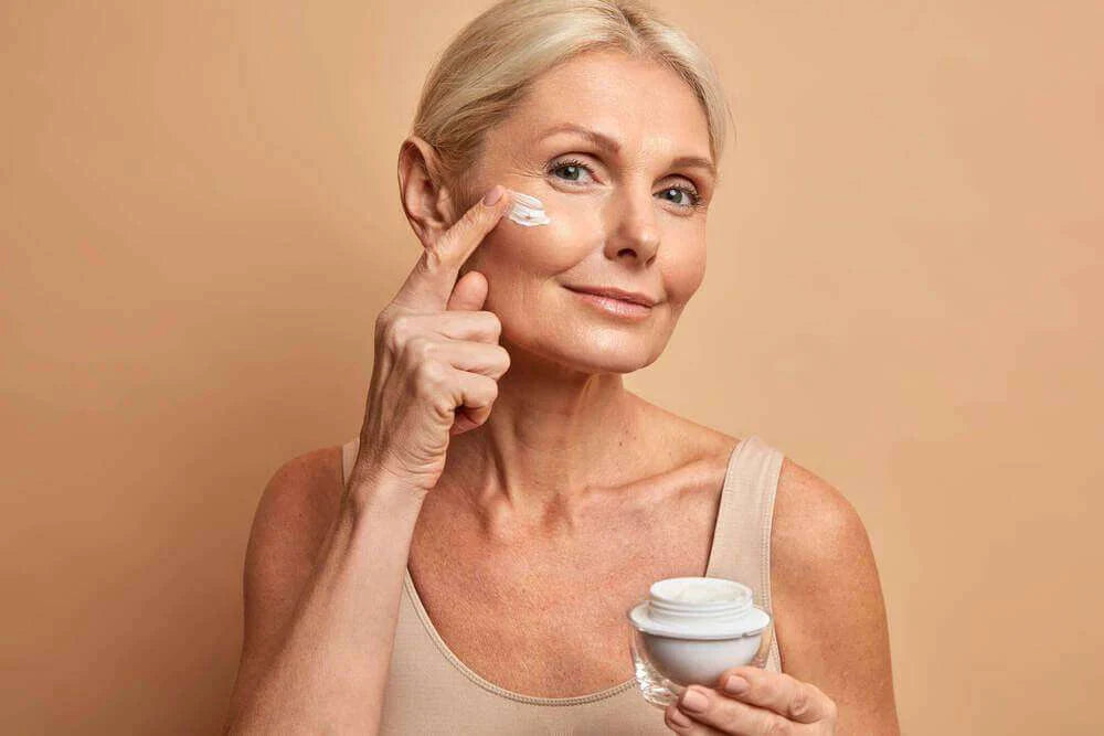 Hydrated skin: how to maintain it during menopause
